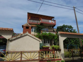 Apartments by the sea Pakostane, Biograd - 18426